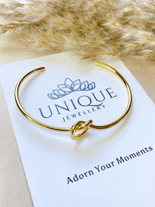 Knot Bracelet