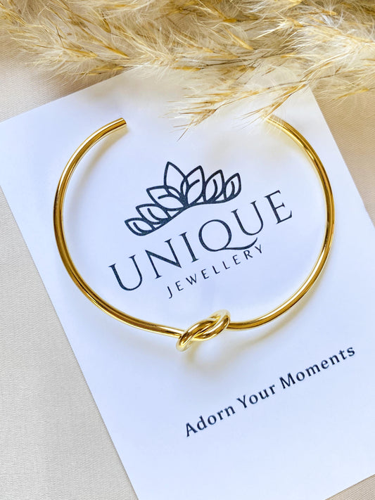 Knot Bracelet