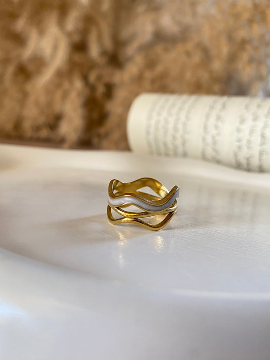 Ebb & Flow Ring